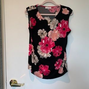 Floral Sleeveless Blouse